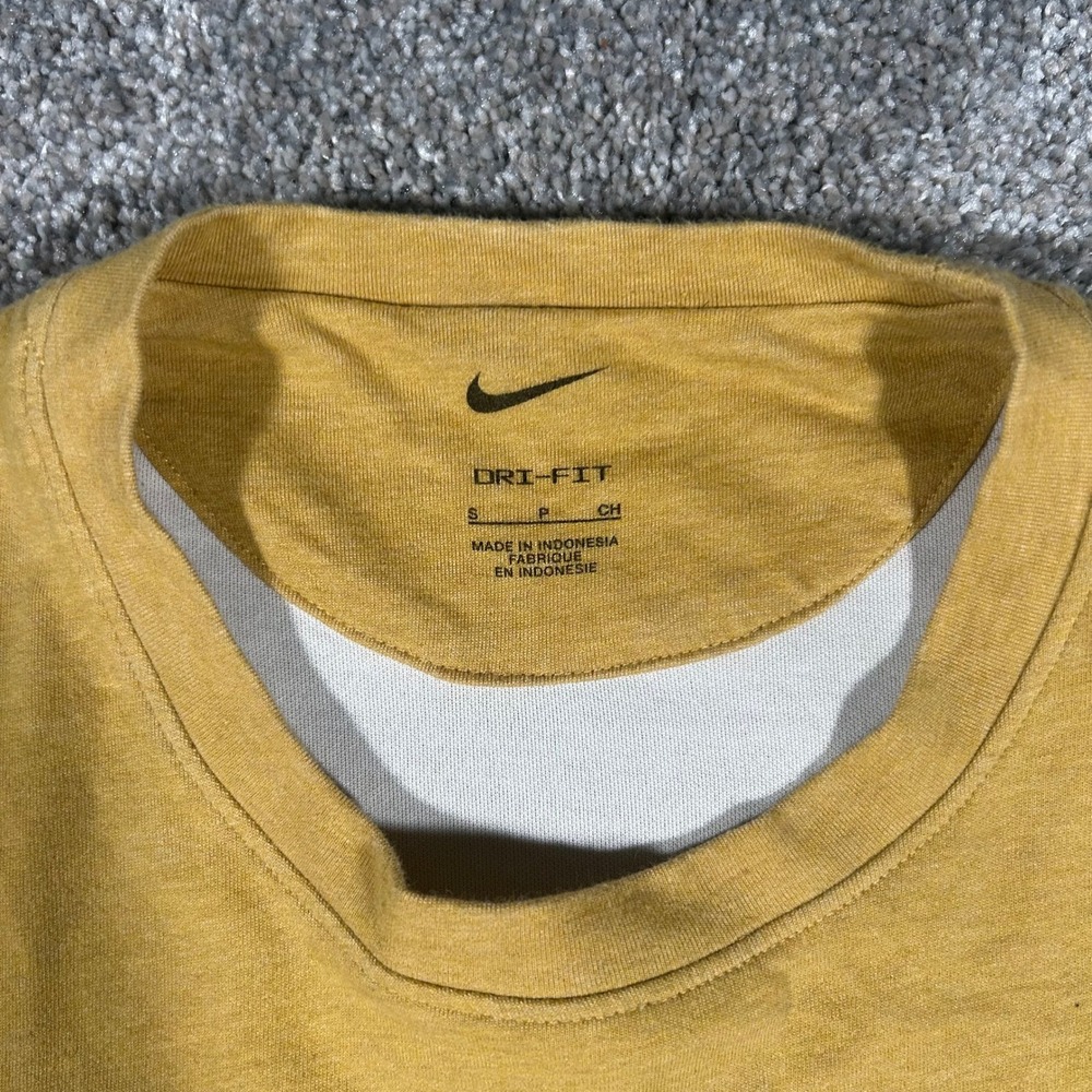 Nike Dri-FIT Mens Small Long Sleeve Training Shirt Mustard Yellow Swoosh Logo - Picture 8 of 8